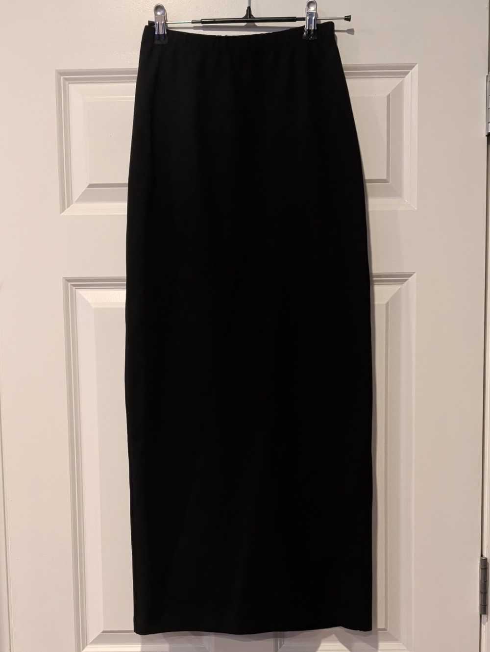Sablyn: Classic Black Maxi Skirt - Straight Silhouette